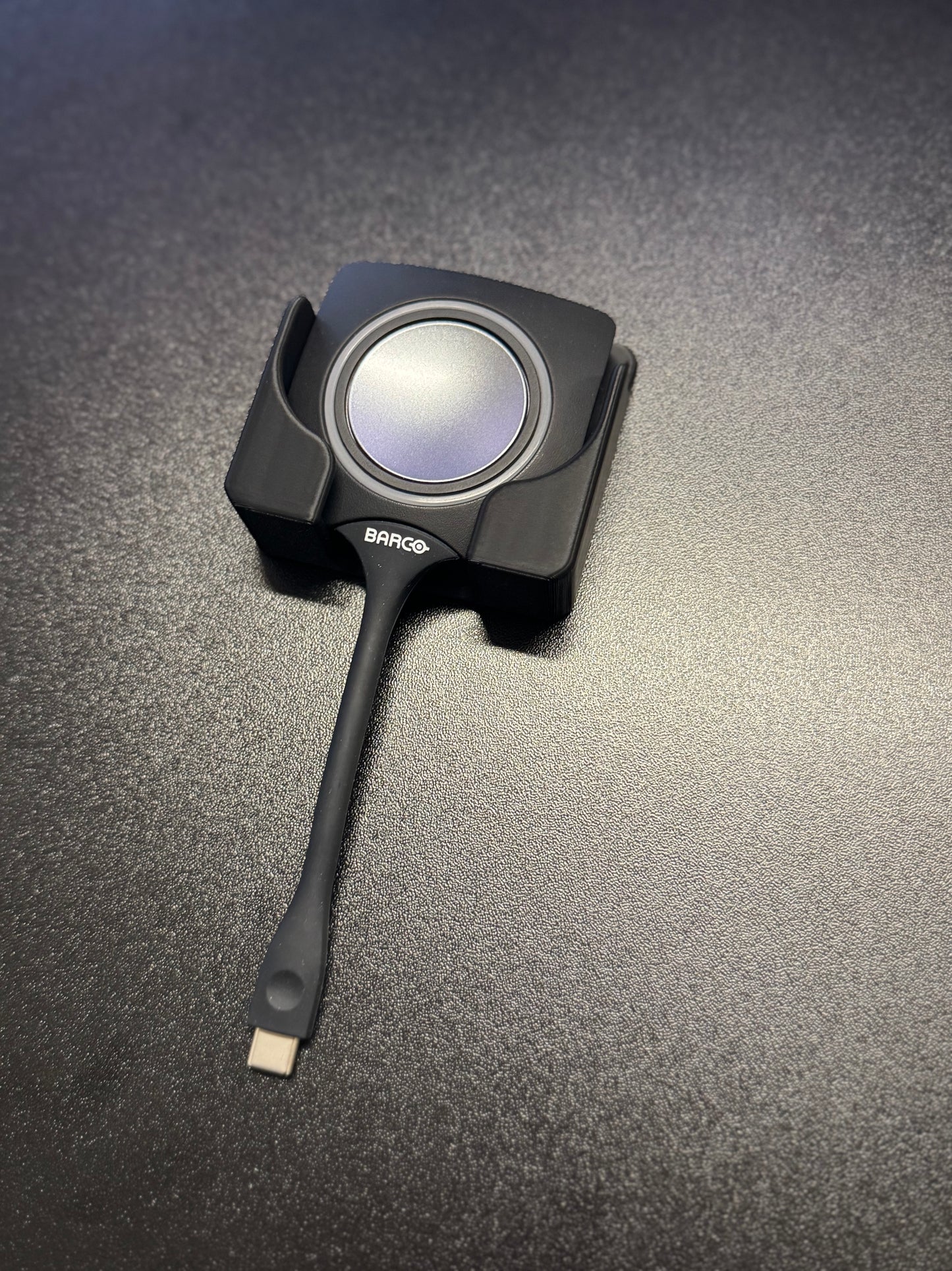 Barco Clickshare Dongle Wallmount 1-Fach